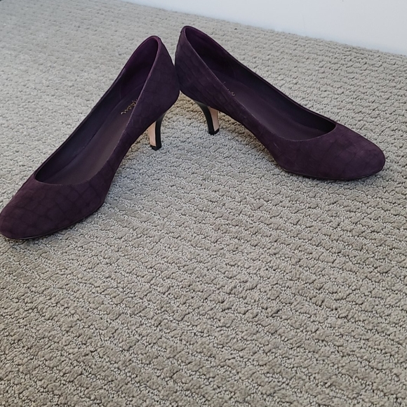 Cole Haan women's pump - Picture 5 of 8